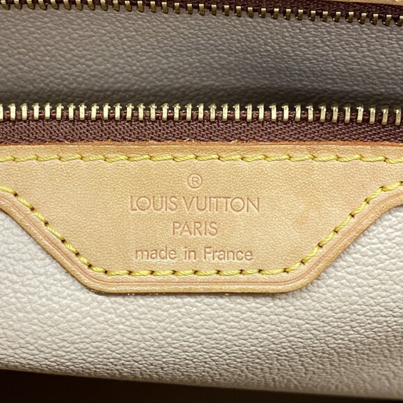 LOUIS VUITTON Authentic Brown Monogram Tote Bag - Picture 5 of 14
